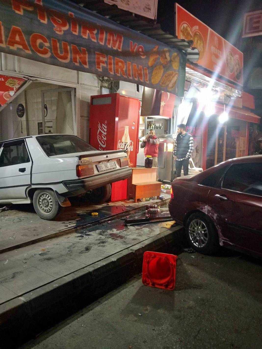 Fırına hususi arabasıyla gitmek isteyince olanlar oldu! O kentte faciadan dönüldü 2